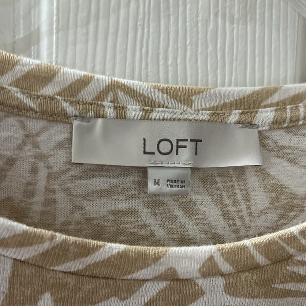 Loft, women’s shirt, size medium - Picture 2 of 6